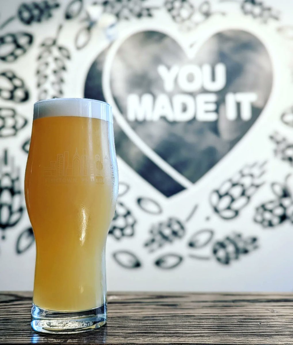 beer_tapped's tweet photo. BEER. 🍺
THE SOURCE OF ALL OUR HOPPINESS! 

#BeerTapped🍺: Source of Hoppiness
Beer Type: #neipa #hazyipa
Brewery: @SourceBrewery #sourcebrewing
Brew Birth: Colts Neck, NJ
Serving Style: Draft poured into a spigeleau glass
Profile: 6.5% ABV - IBUs

👀🔗👇:
https://t.co/JmnhzEmVrb https://t.co/mS5bJKkKb7