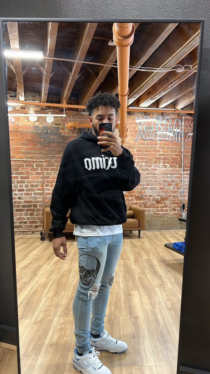 emmanuell_t's tweet image. #WhosWhoOfDU 
What’s up y’all I’m Emmanuel
-doninicano🇩🇴
-#du26 
-health science major
-DU baseball⚾️