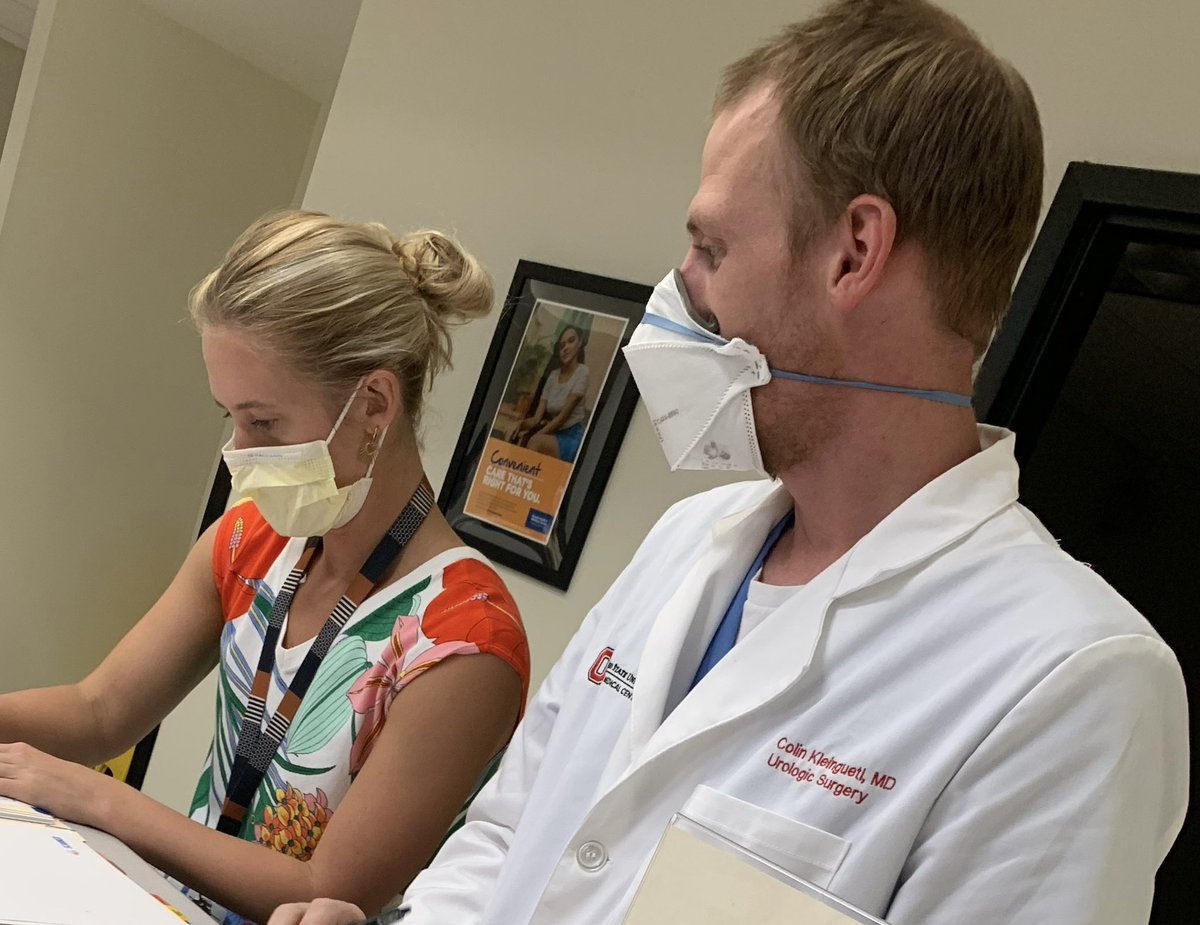 OSU_Urology's tweet photo. Thank you to PGY4 @megstout13 + @CKleinguetl for staffing tonight’s #PCC Clinic as part of our local #GlobalHealth Curriculum, + to our fantastic research team for their coordination + effort! #OSUWexMed  @DaironDenis @Chase_Arnold15 @TylerCronin14 @ColumbusMedAssn @OSUWexMed https://t.co/3mwMLroWJq