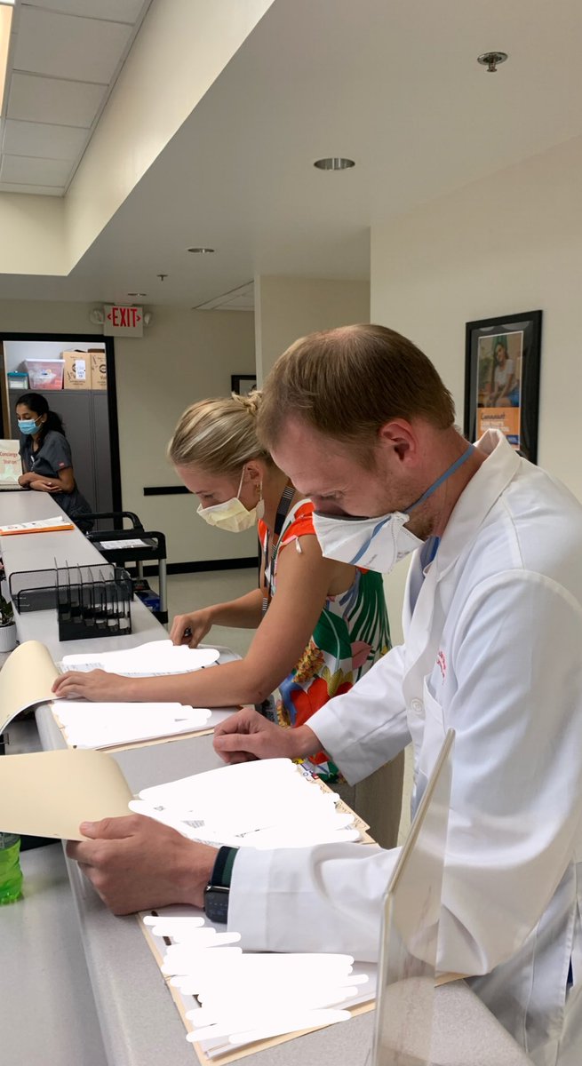 OSU_Urology's tweet photo. Thank you to PGY4 @megstout13 + @CKleinguetl for staffing tonight’s #PCC Clinic as part of our local #GlobalHealth Curriculum, + to our fantastic research team for their coordination + effort! #OSUWexMed  @DaironDenis @Chase_Arnold15 @TylerCronin14 @ColumbusMedAssn @OSUWexMed https://t.co/3mwMLroWJq