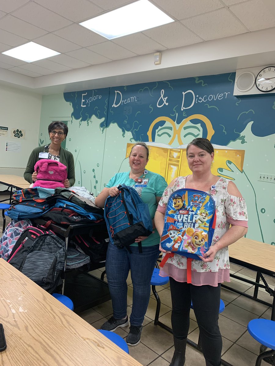 Thank you Lynchburg General Emergency Room! The Bass Bulldogs appreciate your support. 🐾