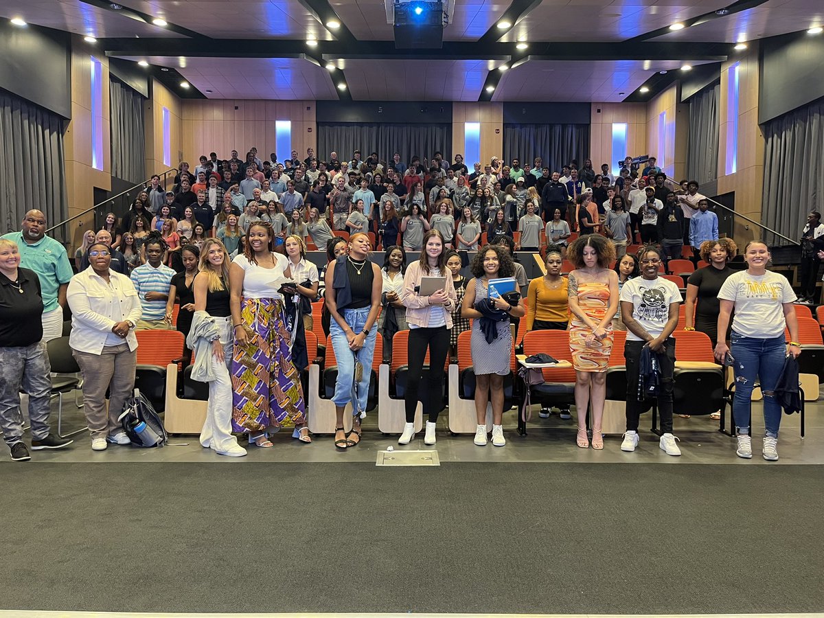 waketechsports's tweet photo. We had a great student-athlete welcome and orientation tonight! Wonderful to have most of our student-athletes together again. Looking forward to a great year! 🦅⬆️ #FINISH #WTEagles https://t.co/oujyNgiGq2
