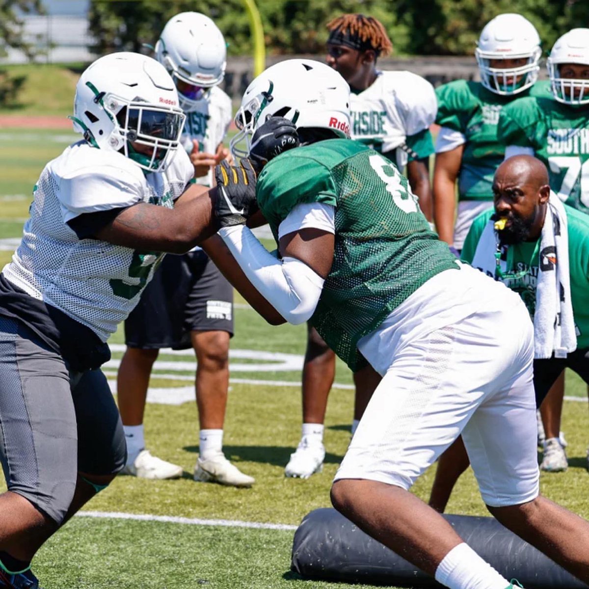 ShaneJamison8's tweet image. To shine I have to grind 🤩🆙