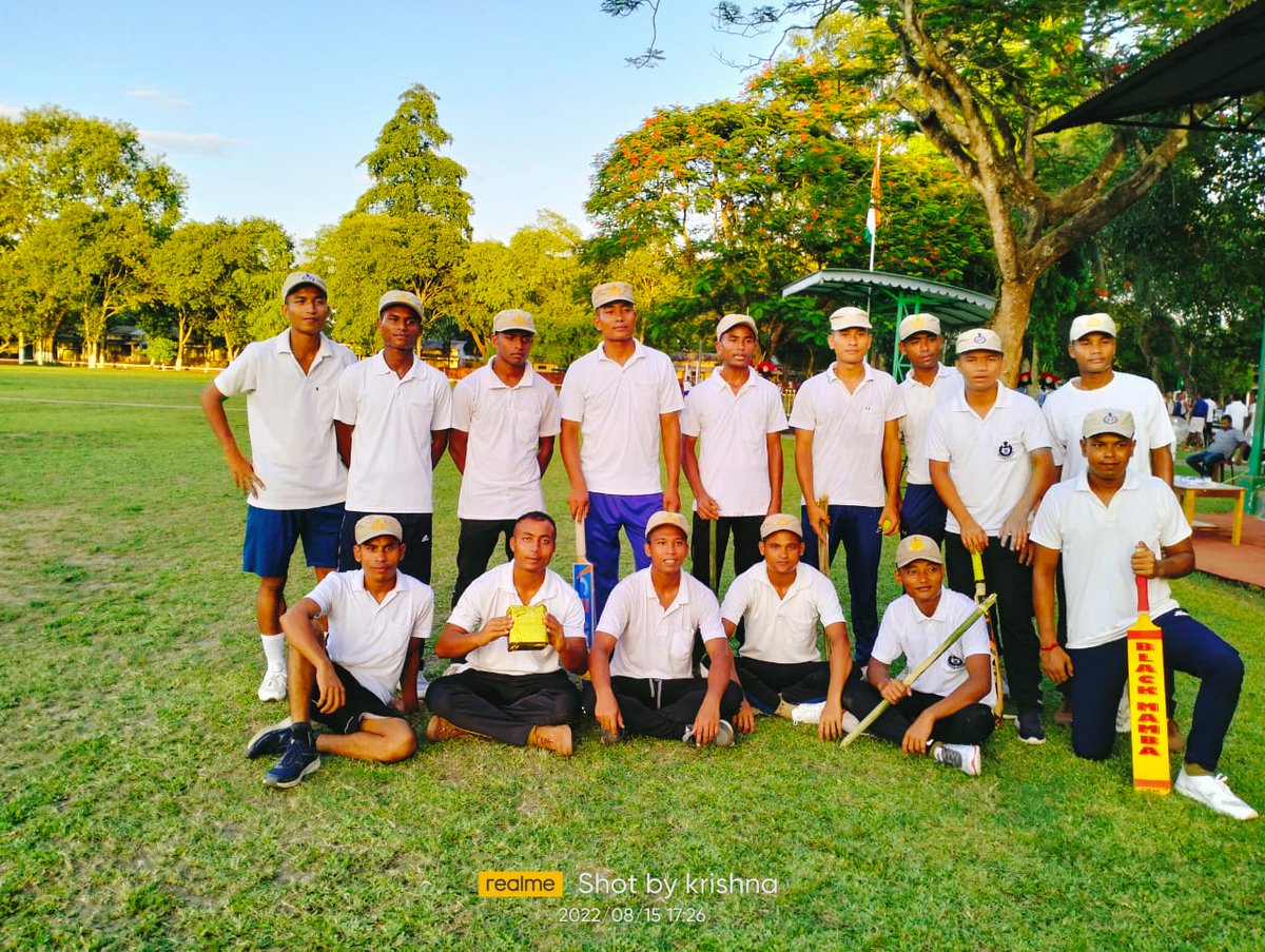 RishafDas's tweet photo. Indipendenc day ki khusi mein apne bhaiyo ke sath cricket competition,
11AP battalion Dergaon
#AzadiKaAmritMahotsav
#HarGharTiranga
#HarGharTirangaAssam
@PMOIndia
@HMOIndia
@MinOfCultureGoI
@CMOfficeAssam
@himantabiswa
@DGPAssamPolice
@assampolice
@commandant11th1 https://t.co/3e3w8f4ebq