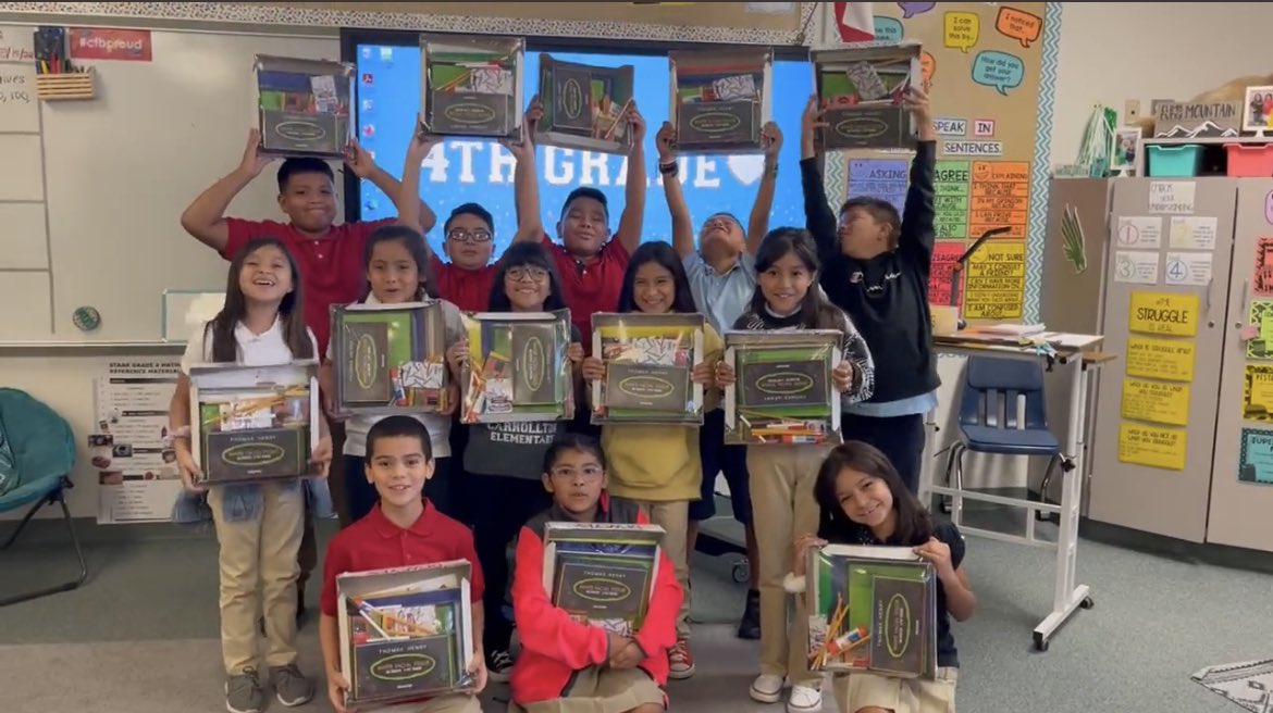 CarrolltonElem's tweet photo. Wow! Did you hear? All Kinder-5th grade students received school supplies! Thank you @DFWYES_ORG! @CarrolltonElem #CELionpride #cfbproud @DrChapmanCFBISD @susanmachayo @Monica_Koen https://t.co/b6sZAe5eAA