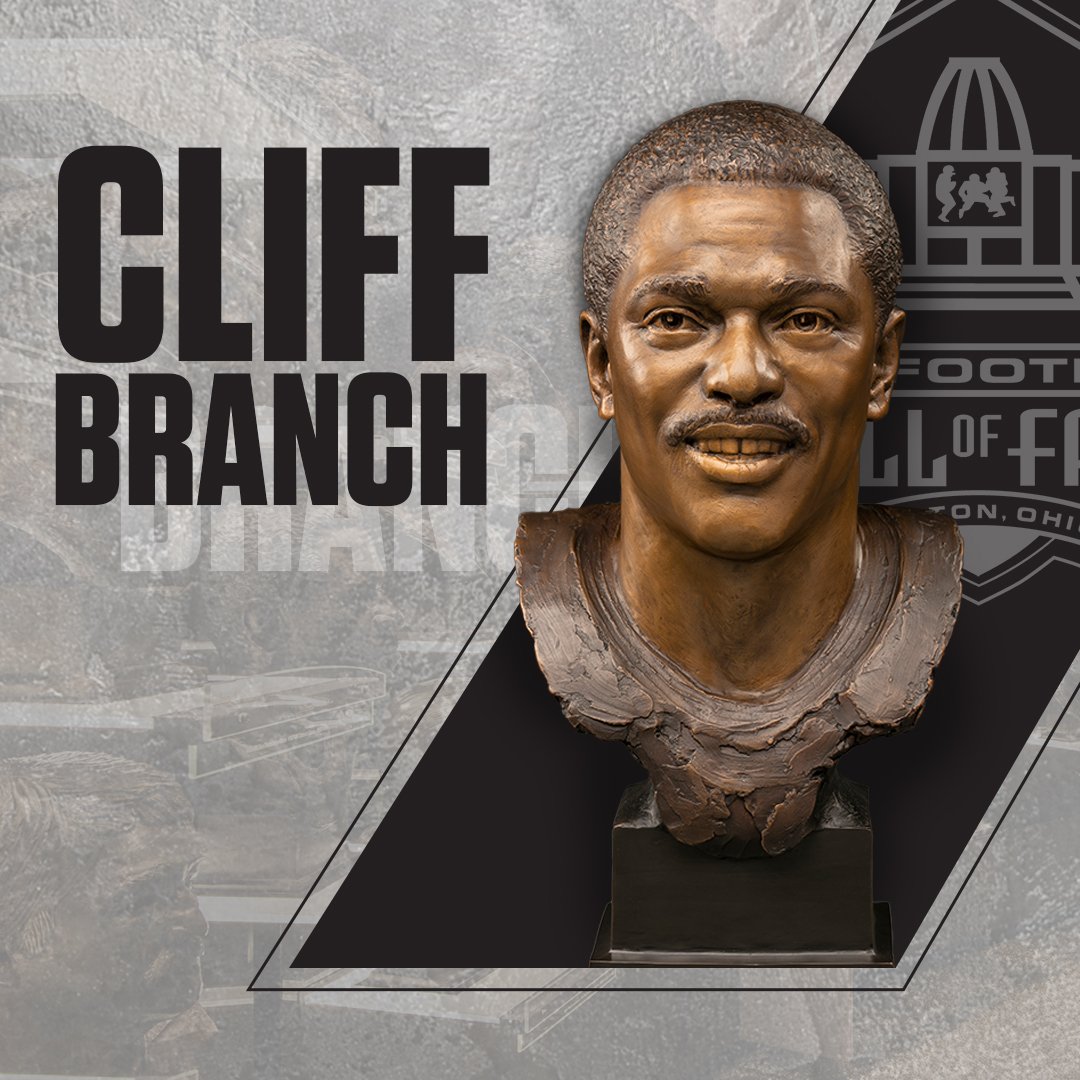 DaBay4LF's tweet photo. At 69 years old it was reported that Cliff Branch could still run a 4.6 40. Of course no one really knows if it's true or not but the simple fact it could be true is all you need to know how fast Branch was in his prime with @Raiders #SpeedKills #RipCliffBranch #RaiderNation https://t.co/I1ugSLeA6S