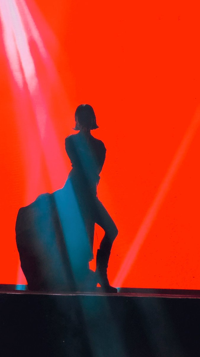 folklorestime's tweet image. Juro, essa estática da sombra é tudo 🥺♥️