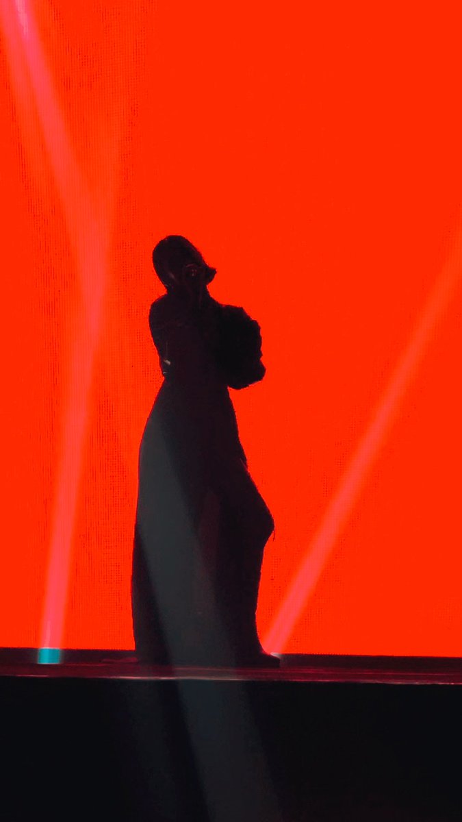 folklorestime's tweet image. Juro, essa estática da sombra é tudo 🥺♥️