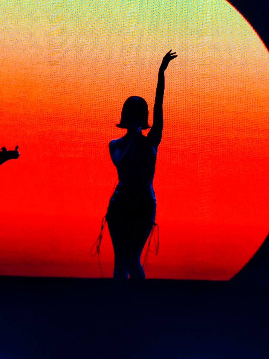 folklorestime's tweet image. Juro, essa estática da sombra é tudo 🥺♥️