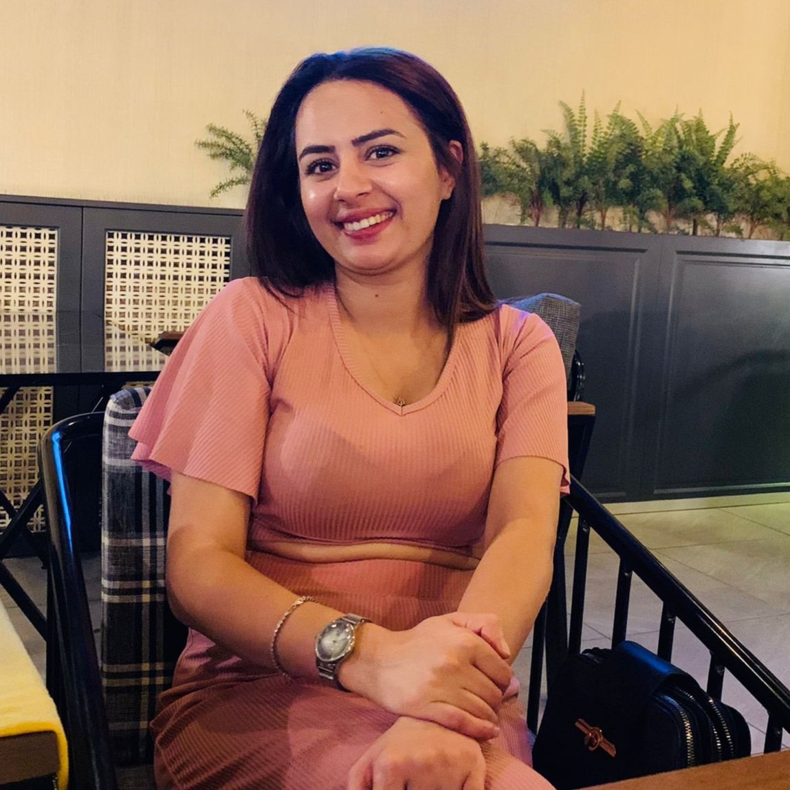 Hep üzelecek değiliz  biraz da gülelelim😉🥰 #YeniProfilResmi