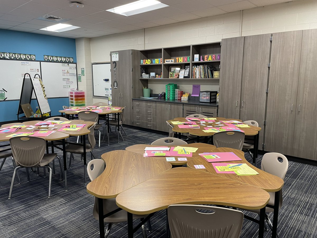 misstravis17's tweet photo. Meet the Teacher☑️
We can’t wait to kick off the year with our sweet Colts on Wednesday! #PattisonProud https://t.co/FB7tOE8bXK