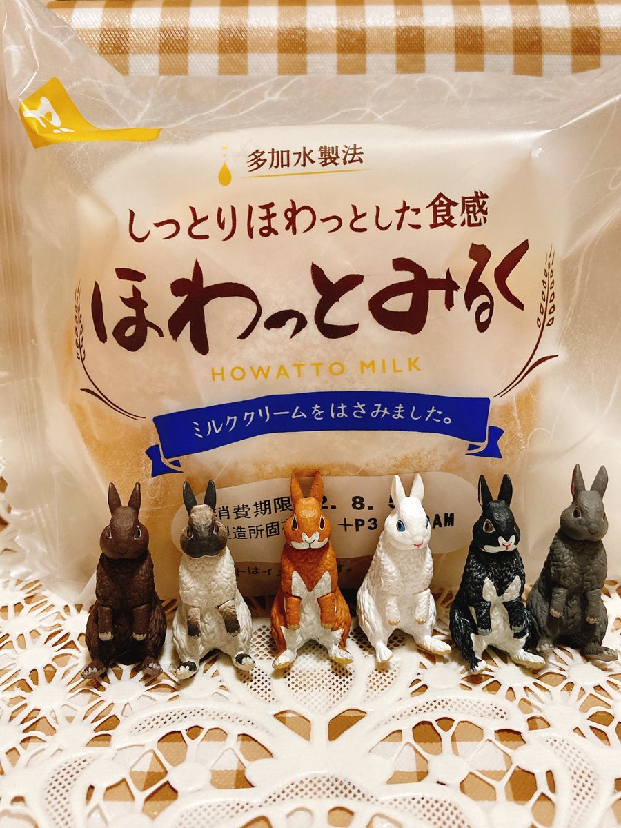 ama_usagi3's tweet image. ほわっとみるく
#PASCO
「多加水製法」という水分を多く含んだ製法らしく、見た目はシンプルですが生地の美味しさがもうパン屋超え˚✧
しっとり、もっちりとした生地が最高に美味しいし、ミルククリームも絶妙なバランスでこてっとした練乳みたいでめっちゃ好き。珍しくリピしたい程。今月一推しパン✨