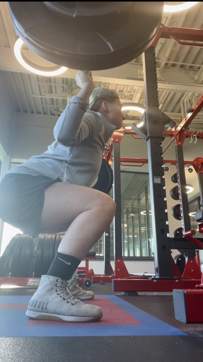 MsNewell7's tweet photo. One step closer everyday! 145lb squat today. #letsgo #squats #Powerlifting #strongwomen #a7intl #nobull @nobull https://t.co/HlhcZQBZLs