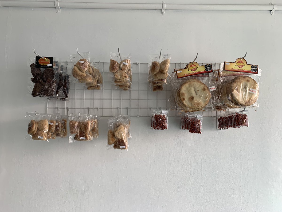 fagana31's tweet photo. Gente de Guadalajara, acabo del abrir mi tortillería de harina y productos de Sonora (machaca, coyotas, chiltepin, etc) 
Estamos en LAS ÁGUILAS. 

RT para que nos vaya machín!! 🙏🏿🙌🏿 https://t.co/rY4szPgBW3