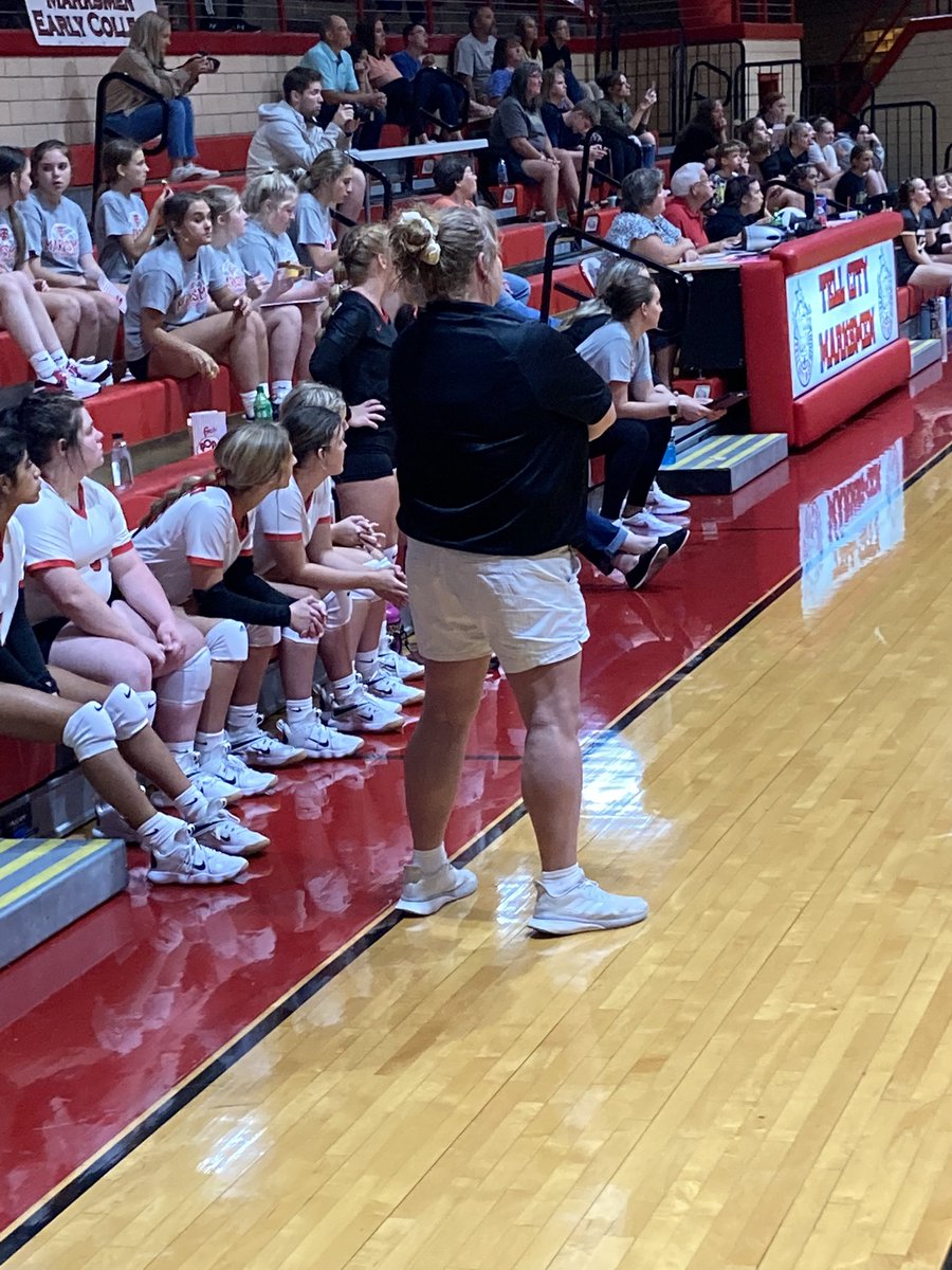 JohnnyB_CC's tweet photo. Good luck to the best Volleyball Coach in the State as the Marksmen open the season against Boonville! https://t.co/FavS83KQf3