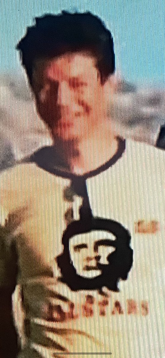 Freedom78451180's tweet photo. @APWORG @IanPannell Snap, I went to Afghanistan and all I got was this stupid che guevara communist t-shirt https://t.co/4GKycIHZeK