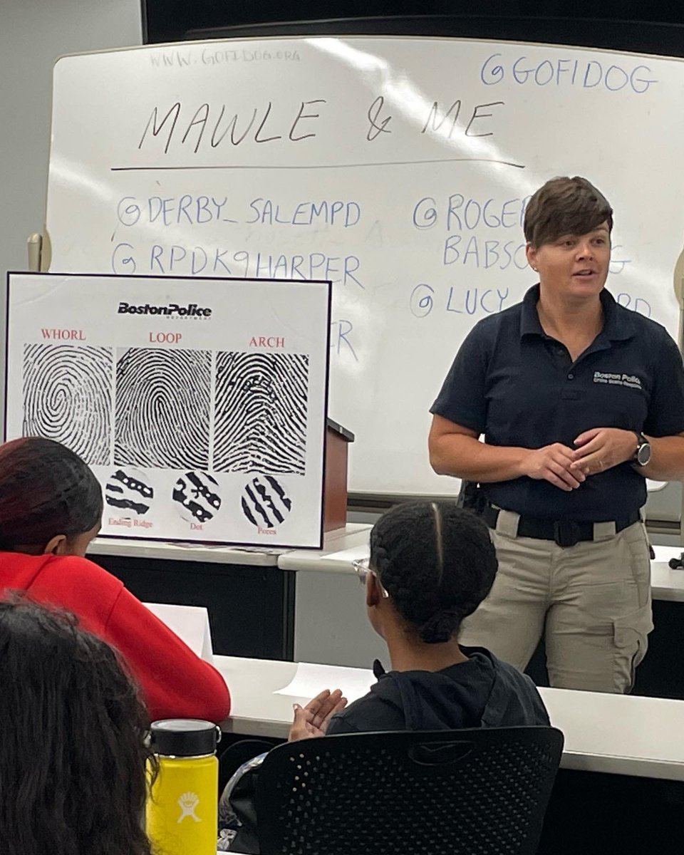 MAWLE1's tweet photo. We had a great first day at our #MAWLEandMe summer camp!  Comfort dogs, K9, Mounted Unit &amp; the BPD Crime Scene Unit were informative &amp; fun for all. 👏 #womeninblue https://t.co/DjSCNlvY9s