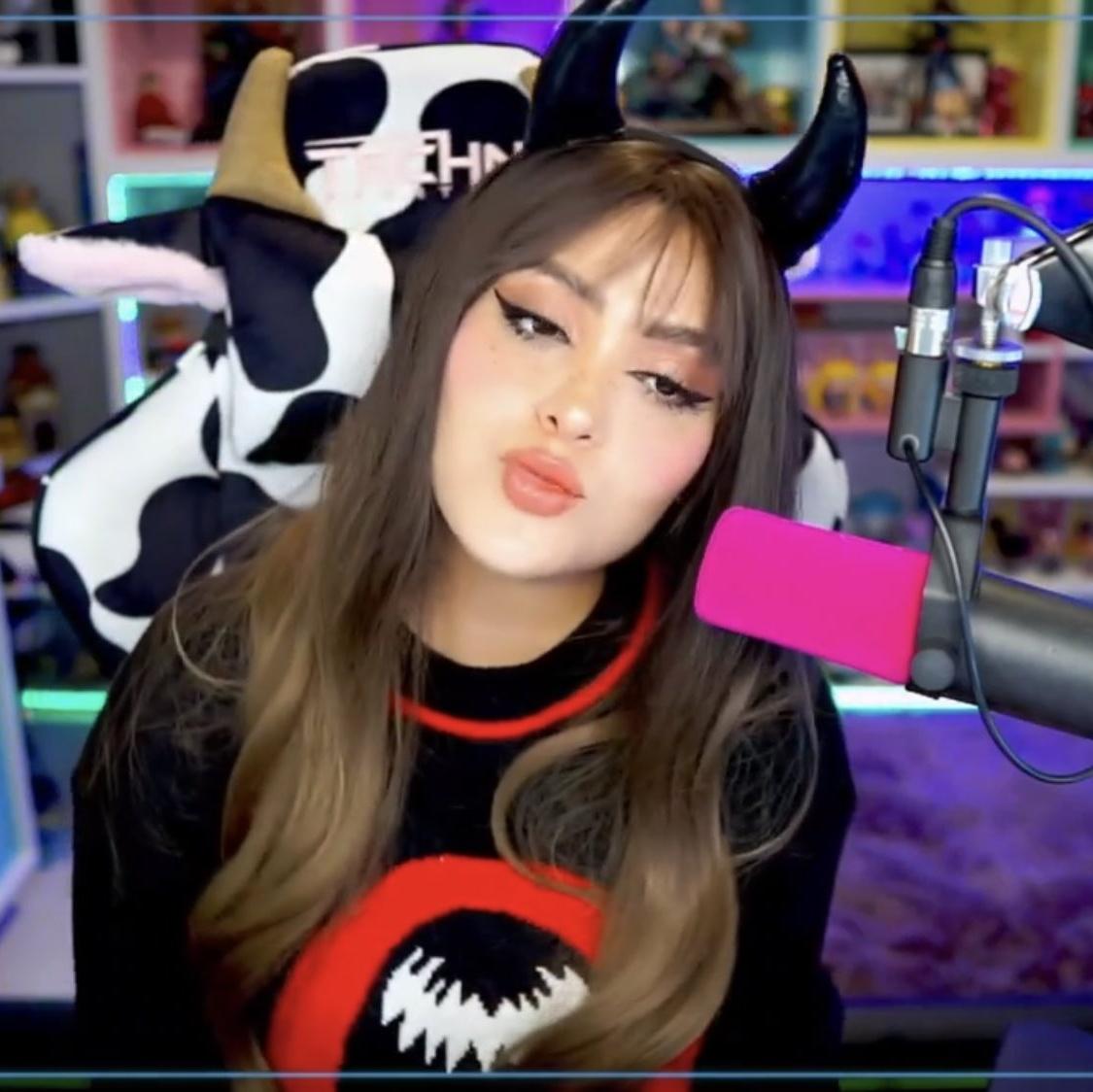 ◞♡° tweet media