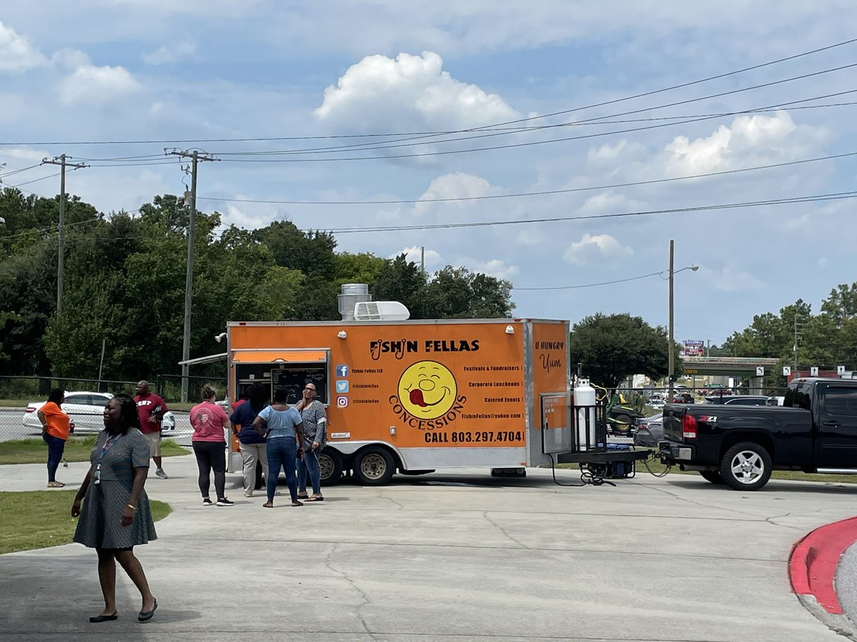 Dent Middle School tweet media