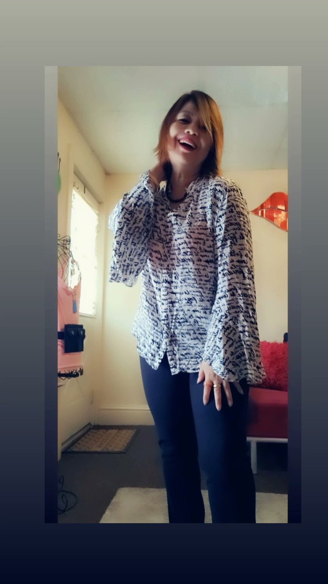 IsabelT88844726's tweet photo. Estilo Vintage 
Moda chinany 
Tuesday 💋 https://t.co/q0PSeZQ3kI