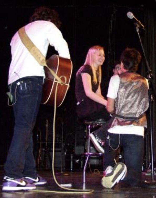 Happy birthday to Joe Jonas, the first boy to hold my hand. 