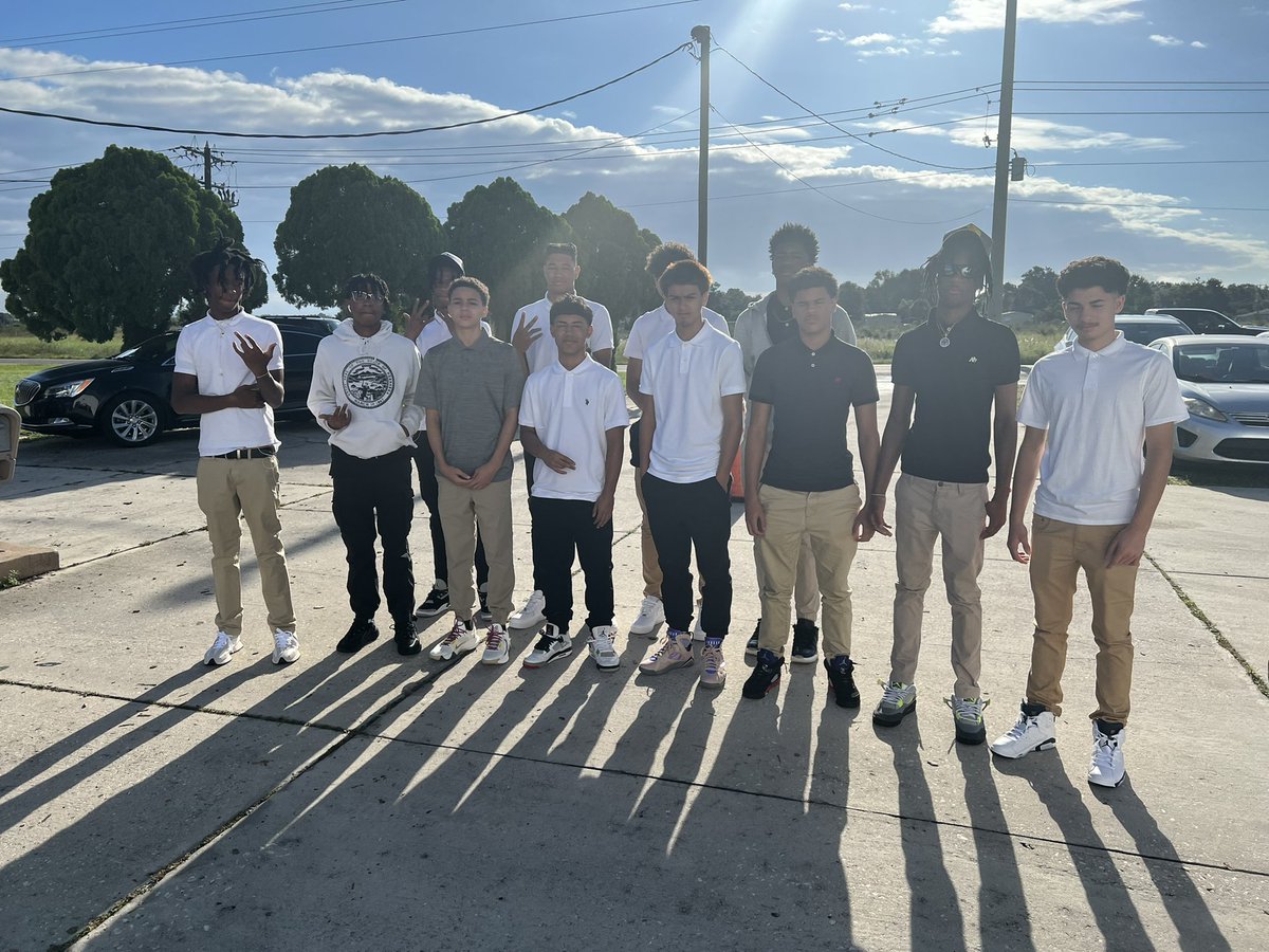 First day of school for Jordan Christian prep <a href="/ZayMosley5/">_realzaymosley</a> <a href="/j13kickem/">Jamarius Edler</a> <a href="/HansDorleus/">Hans Dorleus</a> <a href="/johnson_mesidor/">Johnson Mesidor</a> <a href="/DiAndreVargas1/">Di'Andre Vargas</a> <a href="/elmostephen1/">CoachMo</a> @