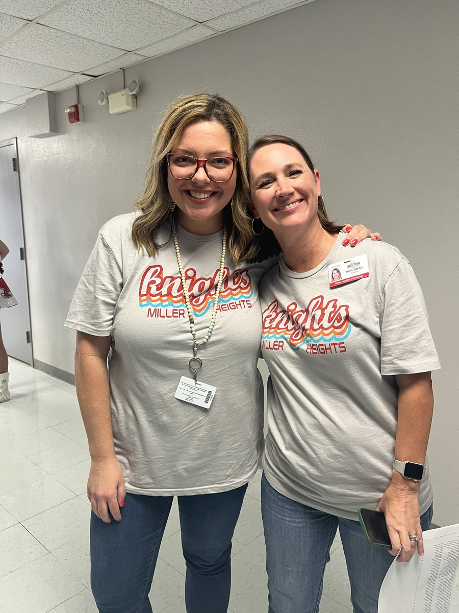 CourtLead's tweet photo. My first Meet the Teacher as a Knight was amazing. Can’t wait to get to know the kiddos!!! #Impactyourcommunity #Discoveryourpassion https://t.co/LniwPg6vMZ