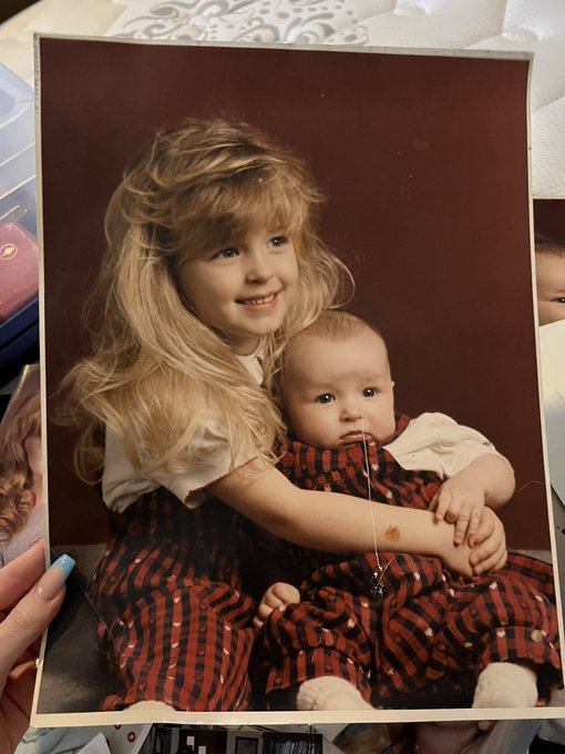 digging through photo tubs and found my parents + me &amp; my sister!  LOOK AT MY MOM AND THAT NANCY WHEELER
