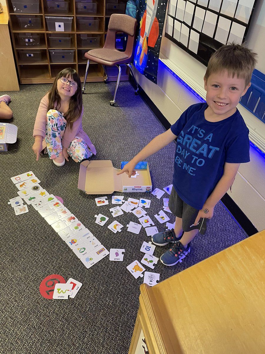 Practicing our rhyming.<a href="/HumbleISD_HHE/">Hidden Hollow Elementary</a> #rhymetime #wecandohardthings