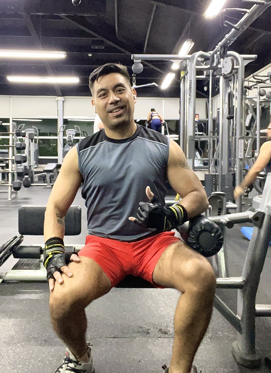 wayi26's tweet photo. Luego de spinning, a darle a las pesas 😜
#fullmotivation #goodvibes #gymtime https://t.co/vd4ToFP1ga