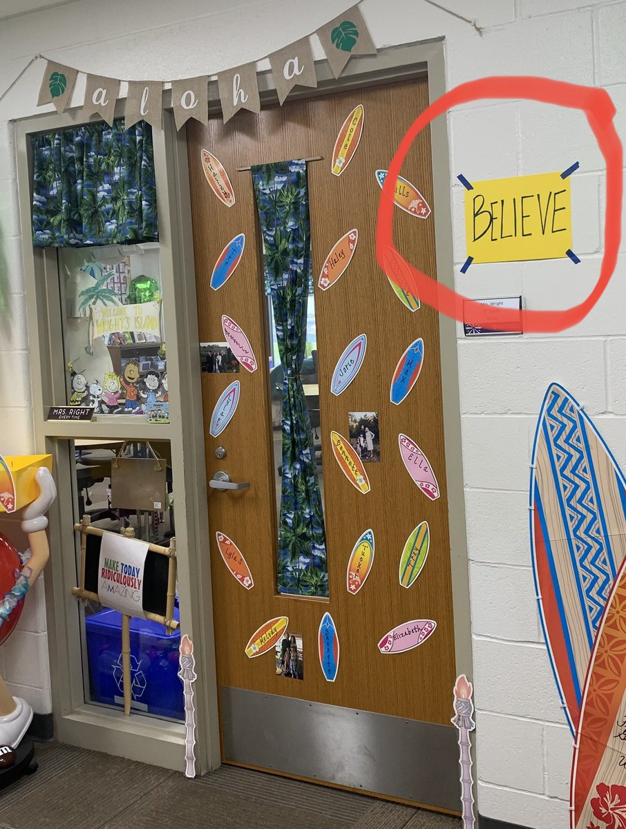 marawright's tweet photo. I believe!  That’s the outside of my classroom! Help me clear my list!  School starts Wednesday.  4th grade reading teacher!! #clearthelist #clearthelists #clearthelist22 #clearthelists2022 #teachertwitter #DonorsChoose https://t.co/vGirfbbE2B https://t.co/Ht4eBRuW5M