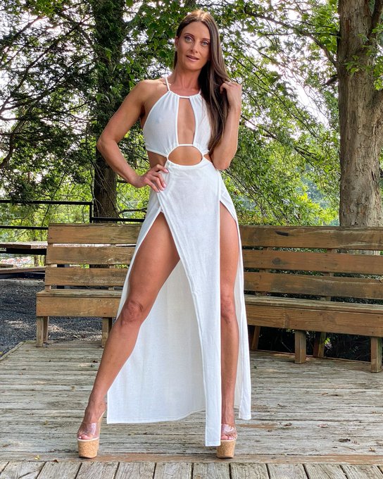 In love with this beach dress I got from @Yandy! #LoveYandy https://t.co/ue1td1jaID<a class="tags" target="_blank" title="On Twitter" href="/?out=eyJ0eXAiOiJKV1QiLCJhbGciOiJIUzUxMiJ9.eyJpYXQiOjE3MjAzNDMxMjYsImlzcyI6InR3cG9ybnN0YXJzLmNvbSIsIm5iZiI6MTcyMDM0MzEyNiwiZXhwIjoxNzUxODc5MTI2LCJyZWRpcmVjdF91cmwiOiJodHRwczovL3R3aXR0ZXIuY29tL1lhbmR5In0.rmJo-2XrDQnCJc8e-TDseCluz9dXpewPCcAZEaT1rKncP2yAC6oj2sfV4mIu_xSYT-G3hf_vmSkH7L04eYoABA">@Yandy</a><a href="/tag/loveyandy"class="tags"><span>#loveyandy</span></a>