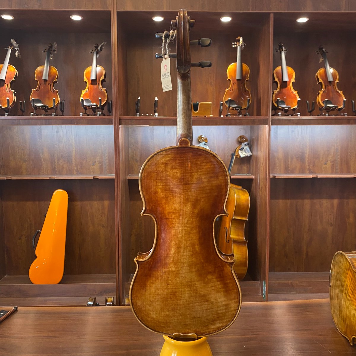 High quality  full size handmade violin 4/4，suitable for beginners and students.🎻
#violin #バイオリン #violinist #violinlove #violinfan  #violinmusic #violí #violinplayer #instrumental #instrumentalmusic