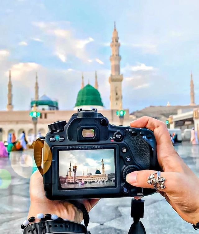رسول الله ﷺ فرمايي
د هر مسلمان وینه ، مال ، او غیبت کول ، پر بل مسلمان باندی حرام دی• (صحیح مسلم)
💙 <a href="/HajiWaheed20/">حاجی وحید احمد</a> 💙