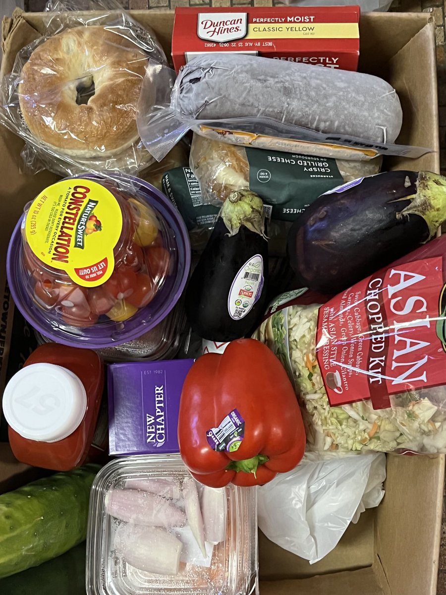 MichigansMAC's tweet photo. Last week we helped rescue and deliver 490 pounds of food to 47 families and planted a patch of garlic! If you help us get to $50/day we can keep it going uninterrupted. Thanks in advance! https://t.co/m3lJXGwiw6