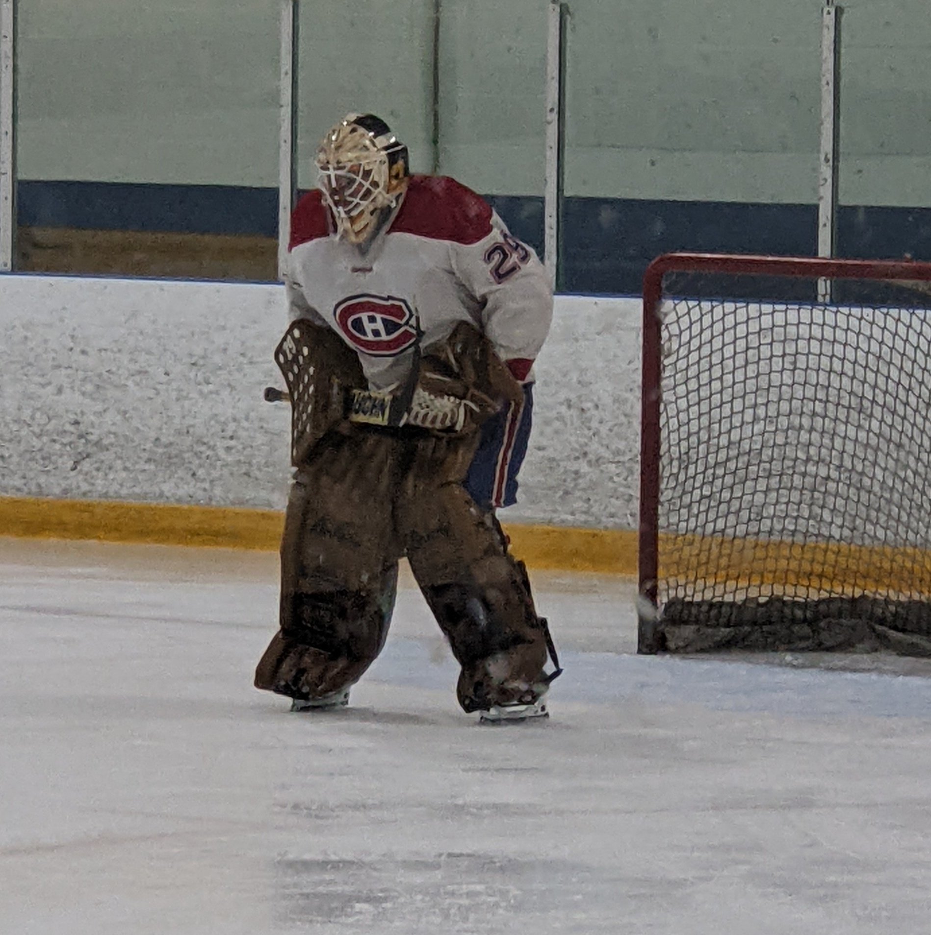 JFresh on Twitter "The goalie in the beer league game ahead of mine