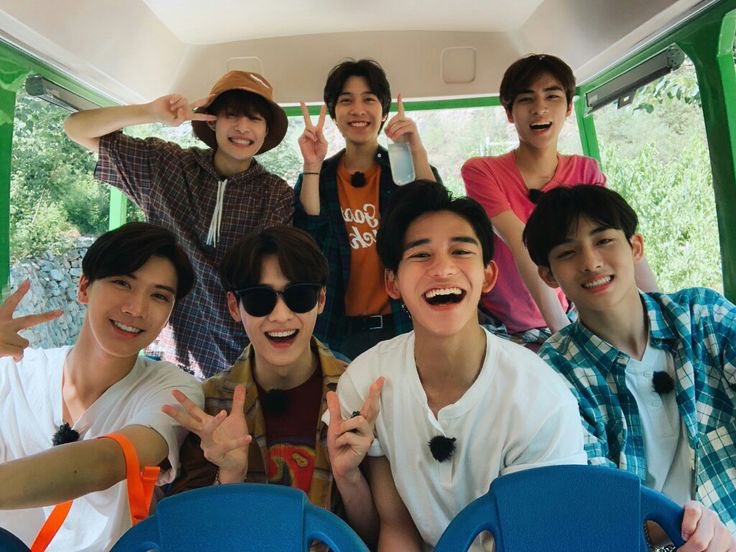 nctzenbase's tweet photo. WayV is always worth the wait, sabar guys sedikit lagi🫂 🫶 https://t.co/ANGOG6P8o6