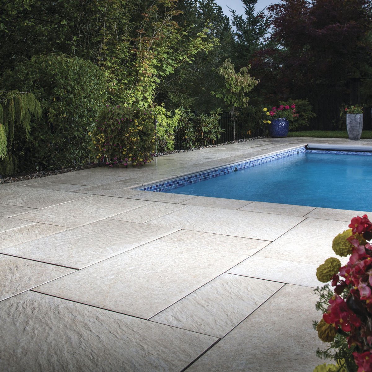 SDPavers's tweet photo. Porcelain is the new go to. Contact @SDPavers today for a free evaluation at 760-571-9900
#SanDiego #Backyard #Driveway #Pavers #Belgard #LandscapeDesigner #Patio #PaverPatio #PaverBackyard #Hardscaper #HardscapeSanDiego #BackyardRemodel #Upgrade https://t.co/RO7NFTR9Rd https://t.co/bgGPKbOCe8