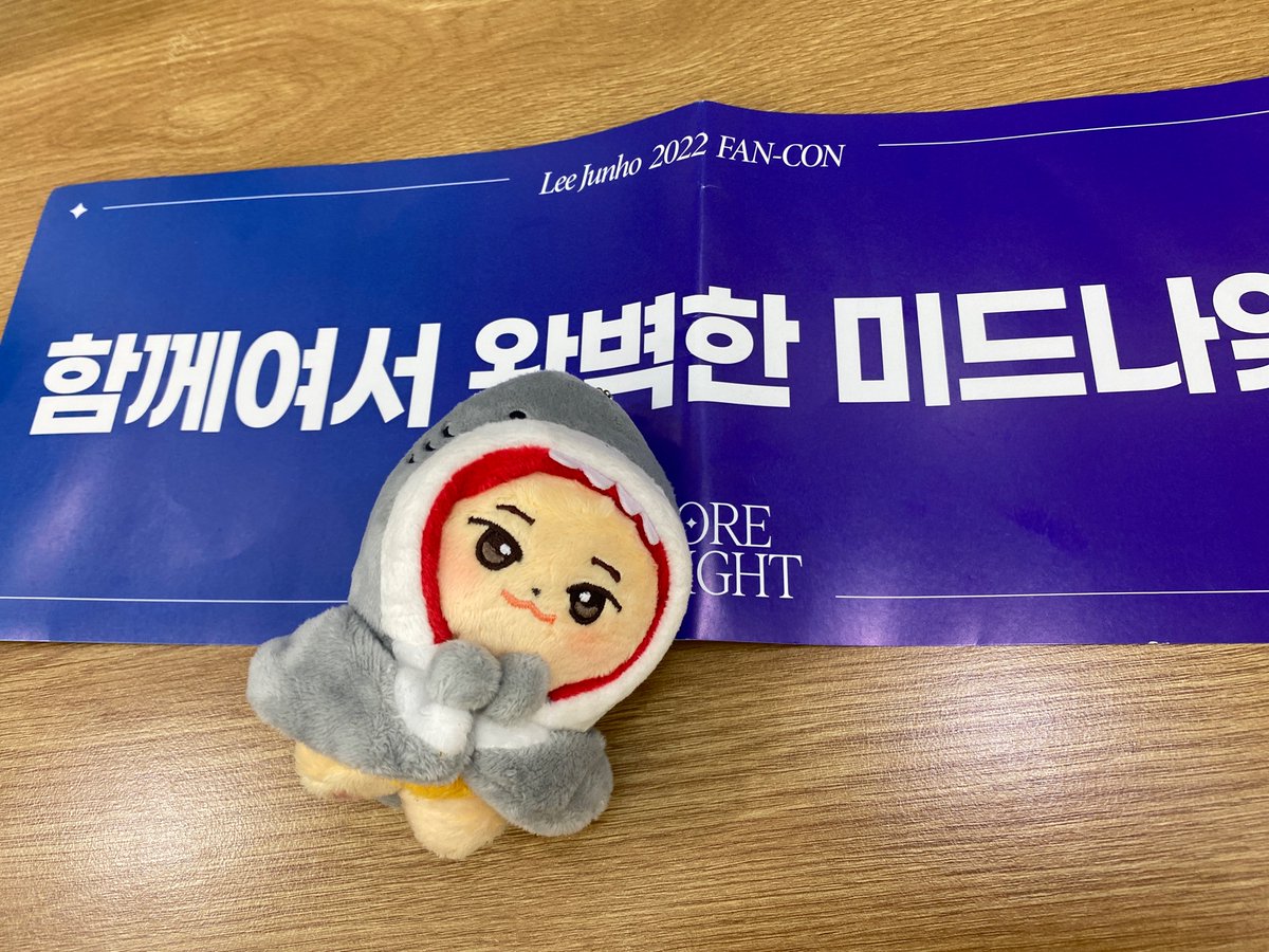 Fox_peach_'s tweet photo. 팬콘 다녀온 잊폭이💛🎆 https://t.co/OpKGq9WKmR