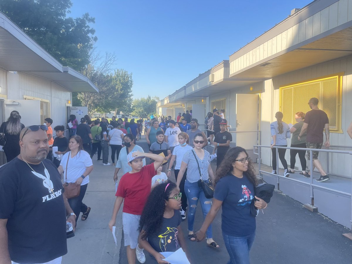 GMS Back to school night <a href="/GMSgrizzlies/">Grange Middle School</a> <a href="/FairfieldSuisun/">Fairfield-Suisun USD</a> <a href="/Ken_Williams13/">Ken Williams</a> <a href="/mariamac09/">Maria MaciasSaavedra</a>