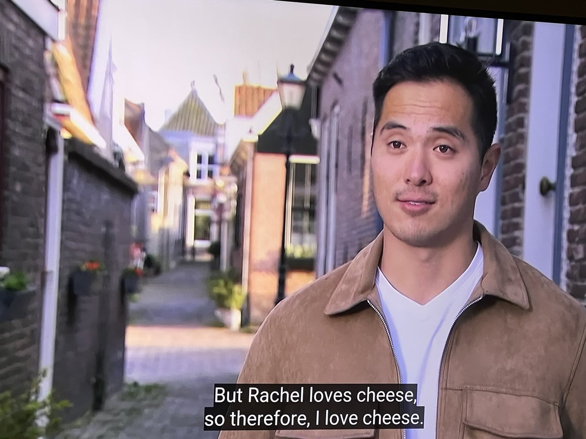 bachyardigans's tweet photo. How tf did Tyler get a hometown rose when this was his competition #TheBachelorette https://t.co/3X4364XOMx