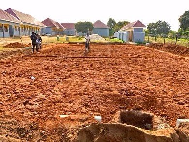 PlayBoldOrg's tweet photo. Excited to have broken ground on our newest court build at AsOne Nursery & Primary School - Idudi! Aggregates also arrived today. Stay tuned for updates on progress from the ground in Uganda! #PlayBOLDxAsOne #VirtualBuild https://t.co/BTXthCkyCN