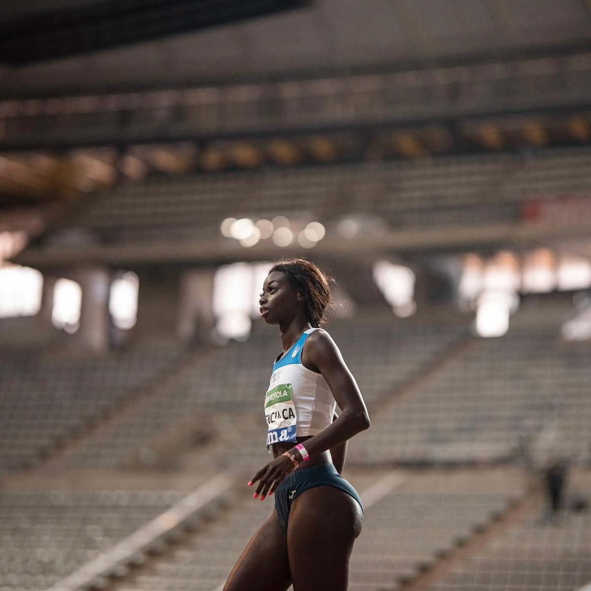 SamePassage's tweet photo. Fรกtima Diame
#longjump #trackandfield #m #athletics #hurdles #highjump #triplejump #tracknation #track #polevault #athlete #olympics #running #run #diamondleague #sports #speedtraining #shotput #usatf #sport #training #iaaf #worldrecord #runner #jumpnation #jump https://t.co/3CWrN0tCuZ