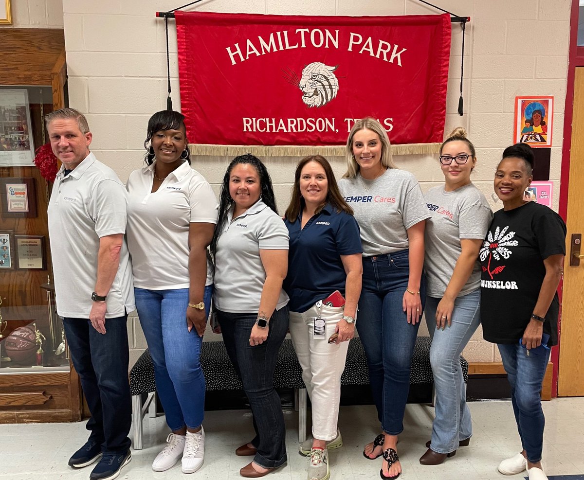 HPPMCOUNSELORS's tweet photo. HPPM is so very grateful to KEMPER for the school supplies. Our Bobcat families appreciate your generosity. We look forward to partnering with you in the future.
Thank you!!!ππΎ
@cclaridy729
@JeraldWilson21
@Veronic03938155
@DrSaunders311
#risdbelieves
#hppmpride https://t.co/CTqG2KmV9C