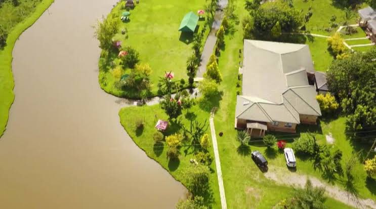BeautyOfUganda's tweet photo. Forest Resort Kasenge- Mbalala Mukono District #Uganda

#BeautiesOfUganda❤️
#VisitUganda
#TulambuleUganda

📸 @Vumbula_Uganda https://t.co/86cO7YMLHV