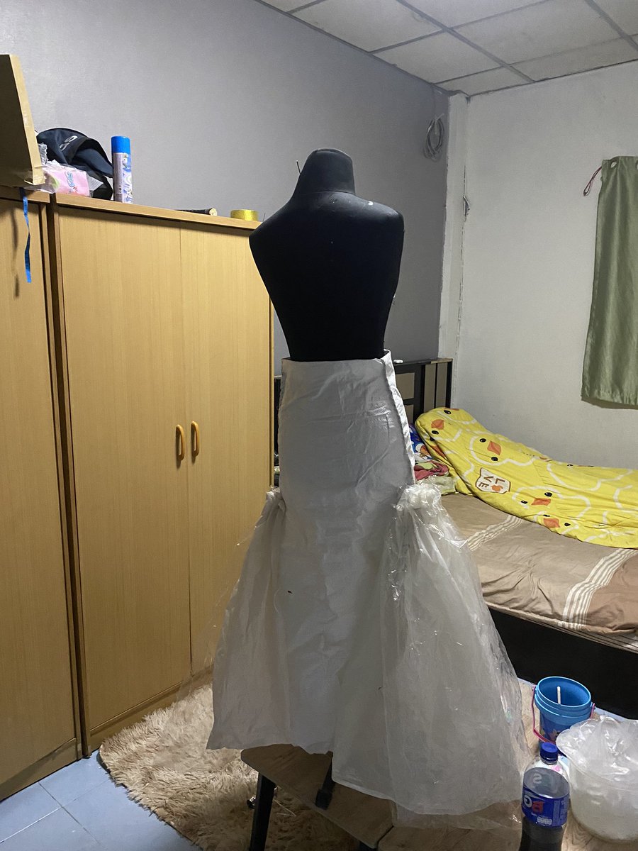 KittNok's tweet photo. #ชุดรีไซเคิล #รับทำชุดรีไซเคิล #รีไซเค��ล https://t.co/q8wVK5W1yS