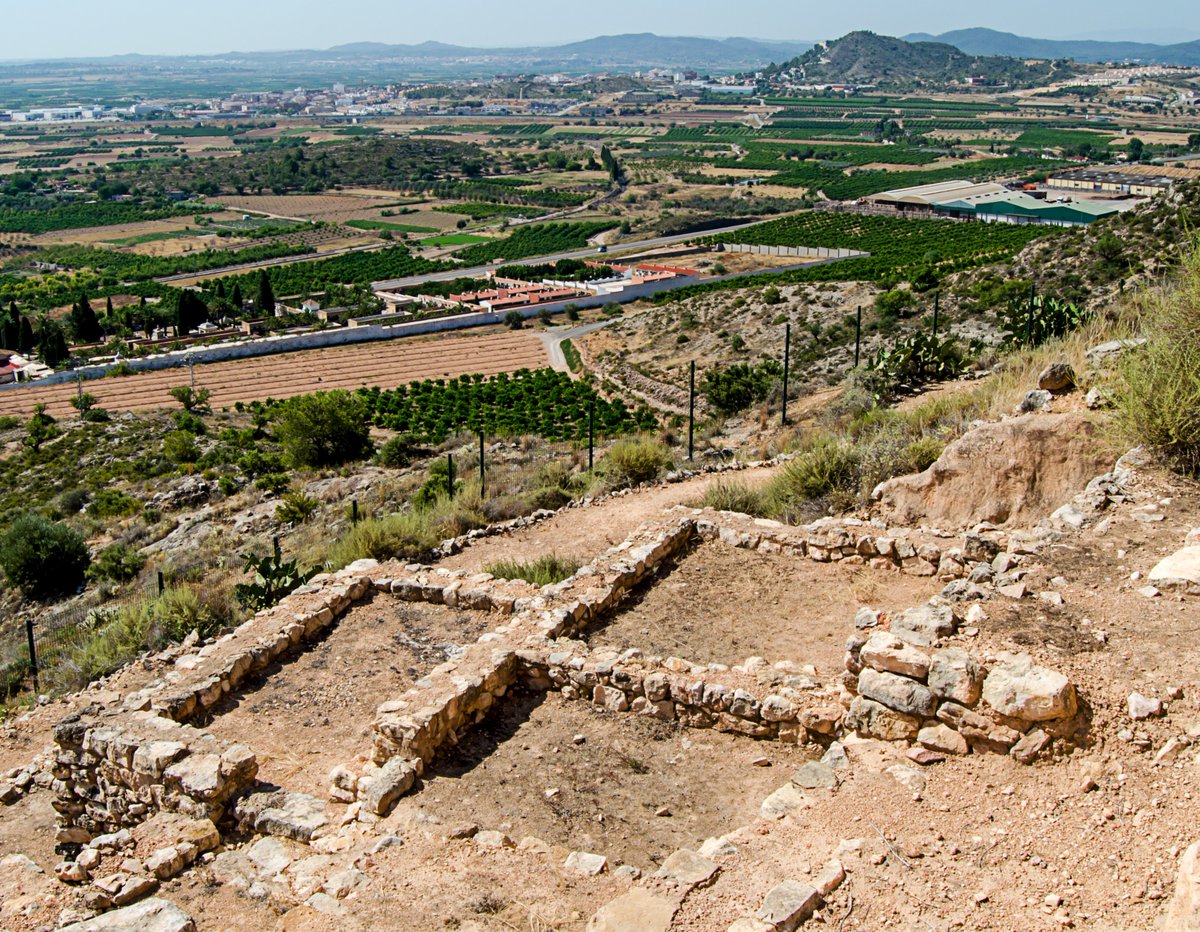 muprevalencia's tweet photo. ⛏ Les diverses campanyes d'excavació del #SIP realitzades des de finals dels anys 20 a l'antiga ciutat d'#Edeta, ubicada al #TossalDeSanMiquel de #Llíria, ens han deixat al descobert grans troballes #icòniques del món ibèric.

Obrim fil! https://t.co/4rp7HkDIhN