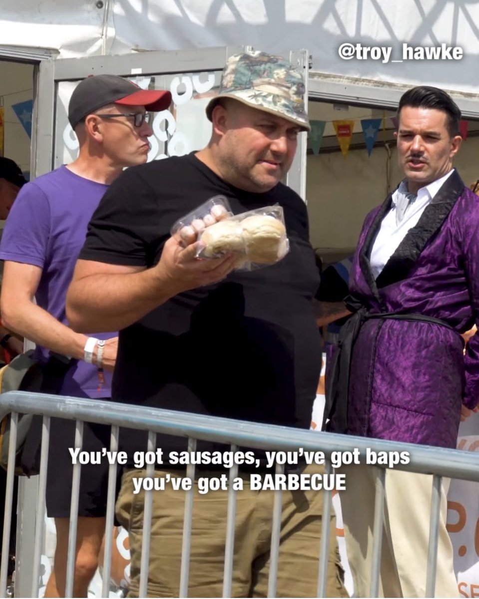 Troy Hawke tweet media