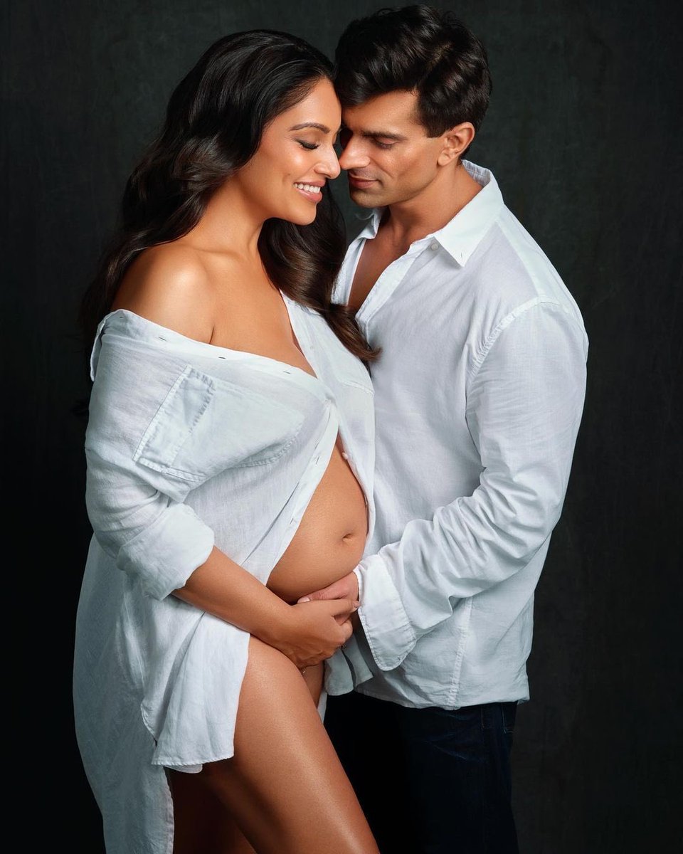 BipashaFanClub's tweet photo. Congratulations @bipsluvurself &amp; @Iamksgofficial! We are so happy for you both! ❤️ https://t.co/bNM7BrQrM2