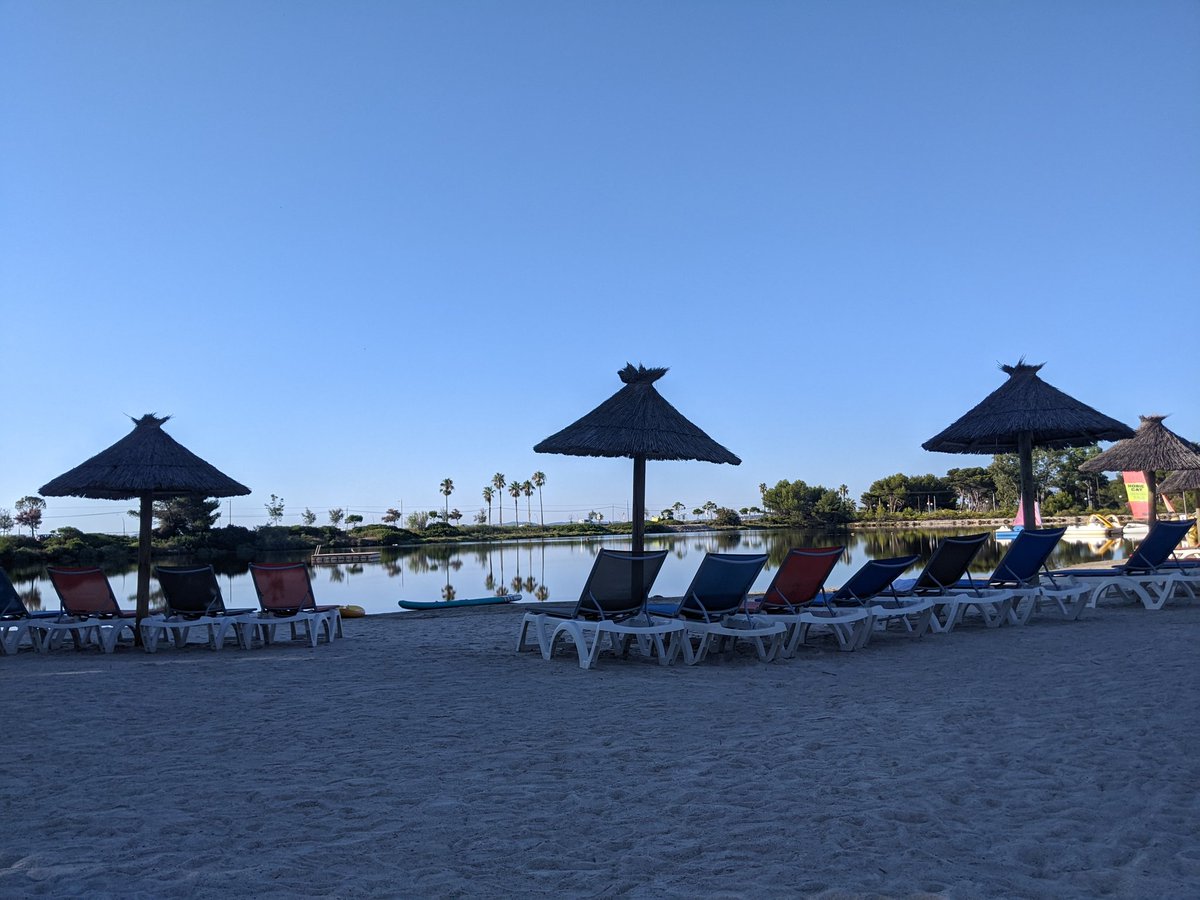 elcp72's tweet photo. Les vacances c est fini au boulot maintenant
@Vacances_Bleues #pleinsud https://t.co/tPQl5kGXii